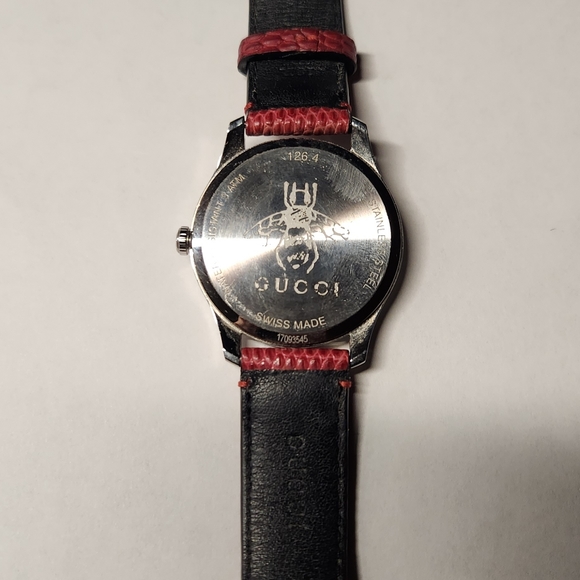 GUCCI WOMEN'S RED LEATHER WATCH - Picture 3 of 6